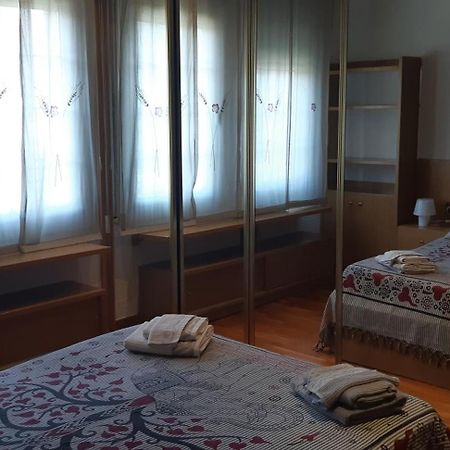 Precioso!! Apartamento En El Centro De Sabadell Apartman Kültér fotó