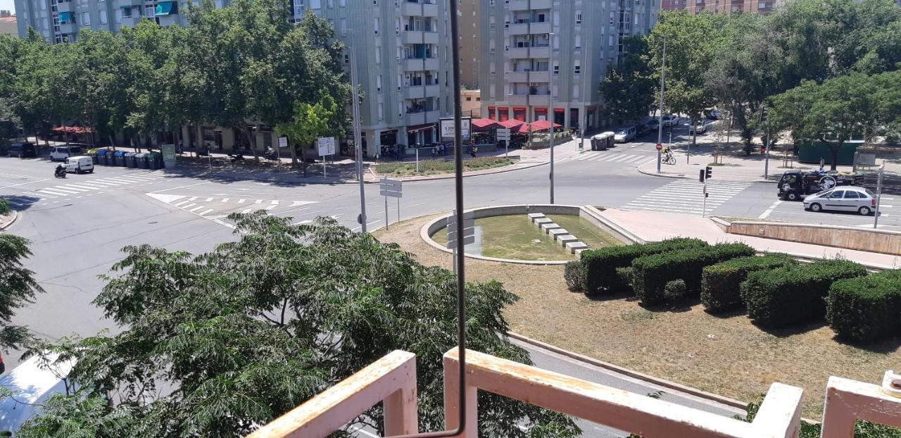 Precioso!! Apartamento En El Centro De Sabadell Apartman Kültér fotó